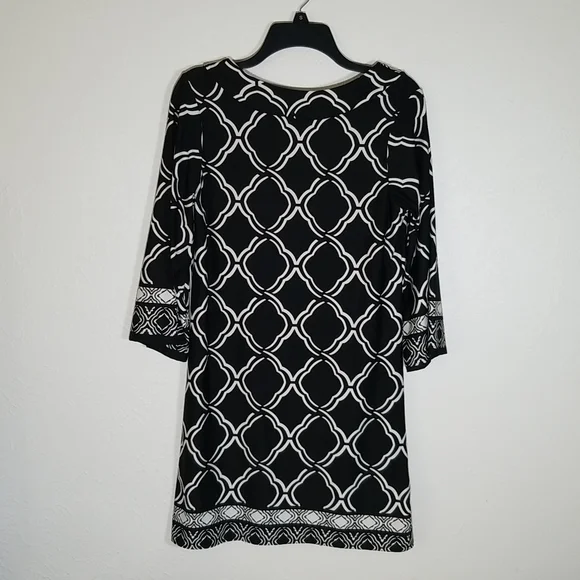 Alyn Paige New York Women's Black & White Dress Size M - Picture 3 of 5